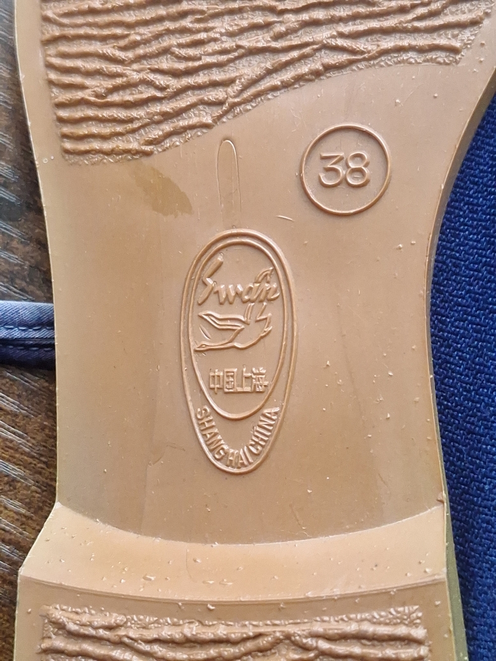 Embroidered Navy Dragon Mary Jane Flats Made In China Size 7.5 38 - Picture 5 of 7